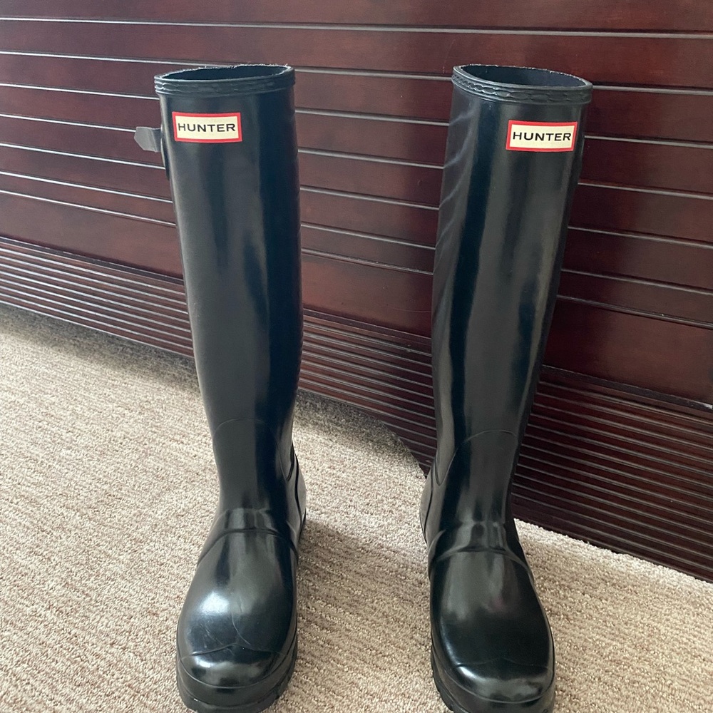 Hunter Glossy Black Tall Rain Boots